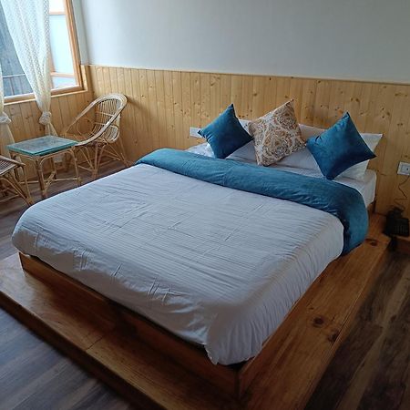 Trimounts-A Boutique Hotel & Wellnes Center In Tirthan Valley Banjar Exterior photo