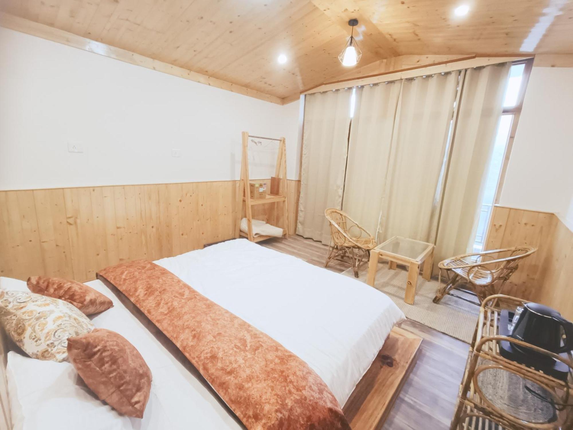Trimounts-A Boutique Hotel & Wellnes Center In Tirthan Valley Banjar Exterior photo